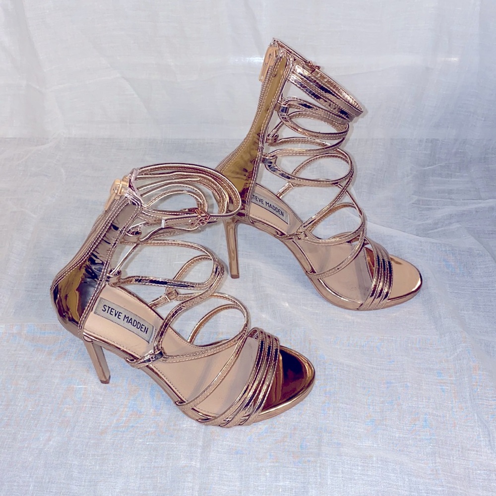 Steve Madden Tito shoes - rose gold